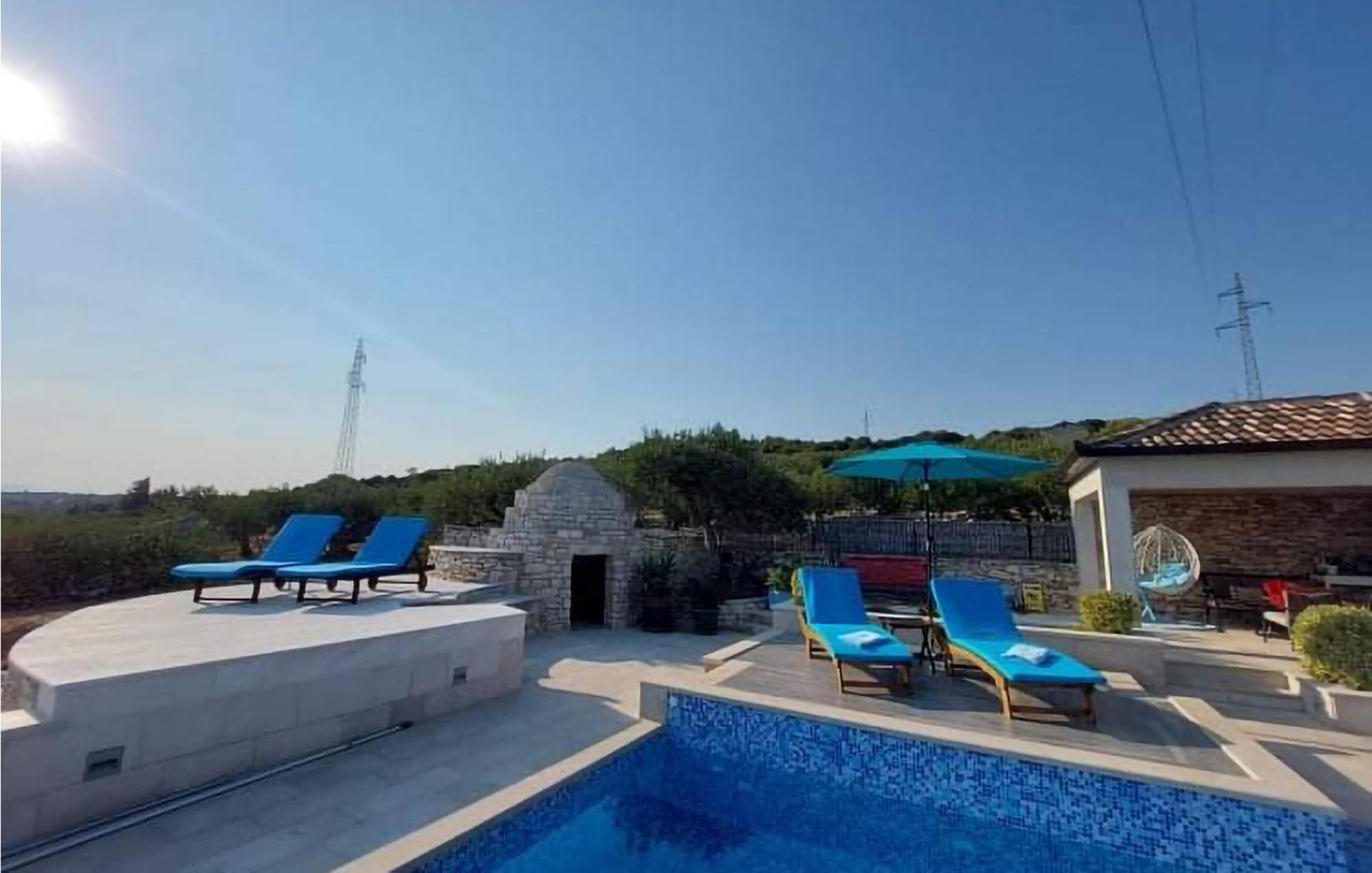 Pet Friendly Home In Postira With Wifi Exteriör bild