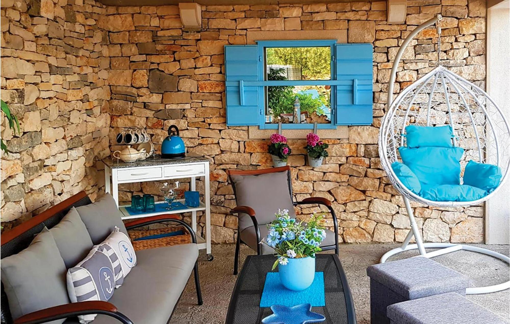 Pet Friendly Home In Postira With Wifi Exteriör bild