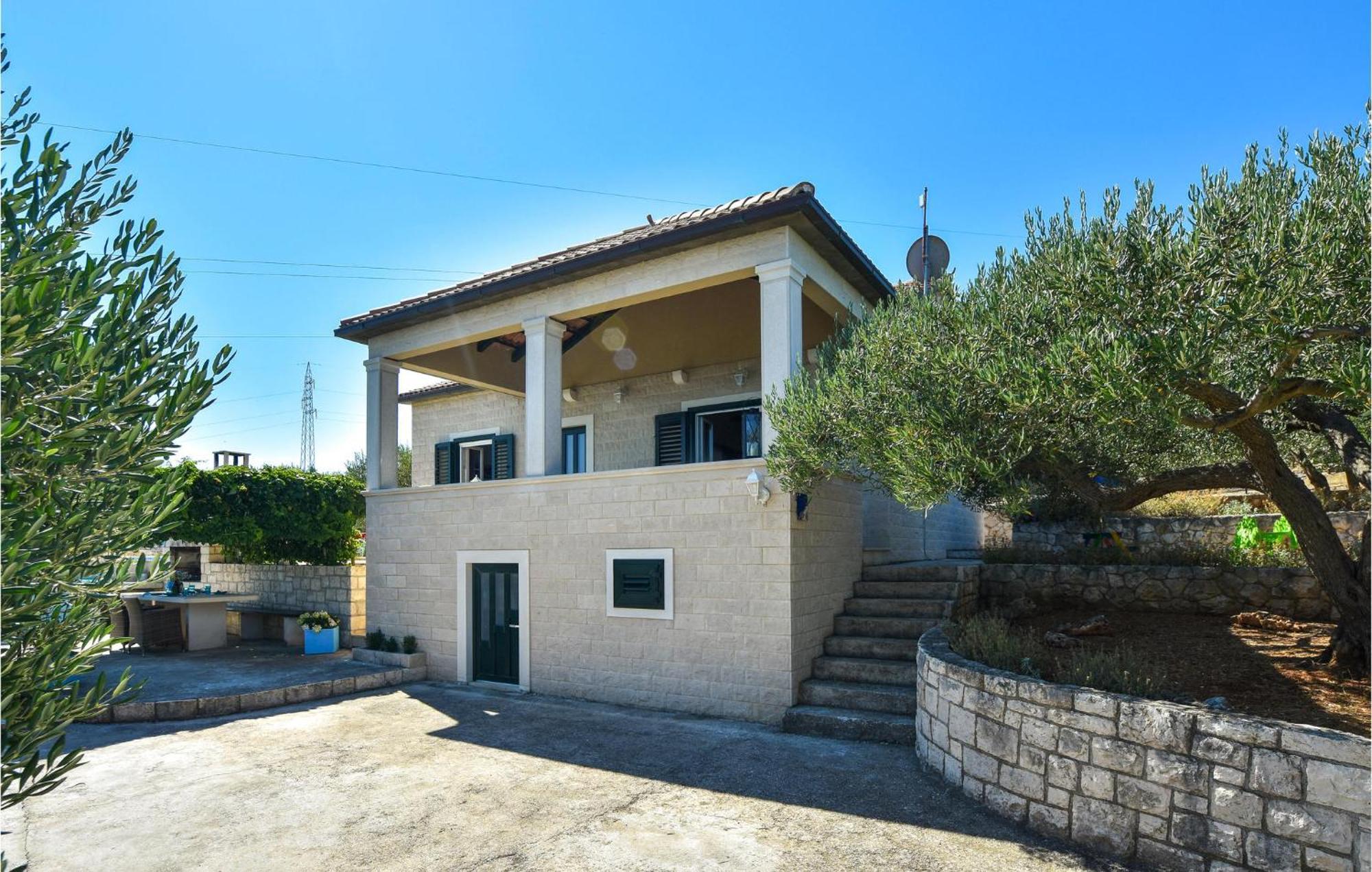Pet Friendly Home In Postira With Wifi Exteriör bild